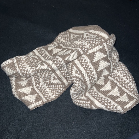 Tan and White Patterned Infinity Scarf - Picture 7 of 7